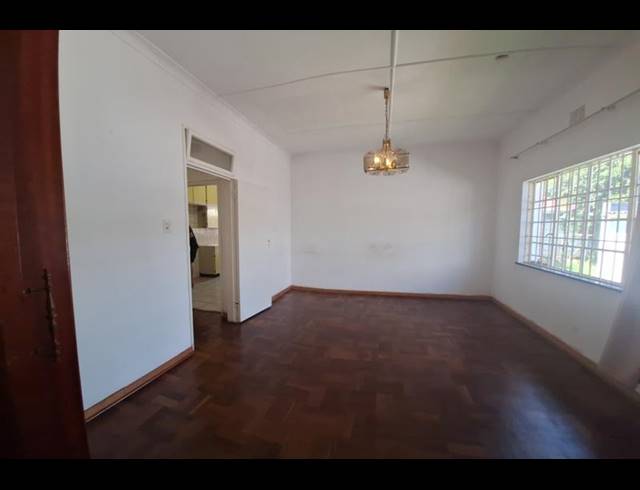 4 BEDROOM HOUSE FOR SALE IN EMMARENTIA